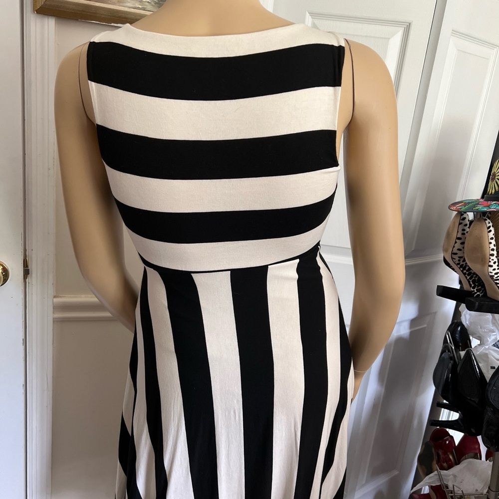 ARIELLA Striped Dress Size Large Black and Off White Sleeveless - Picture 2 of 9